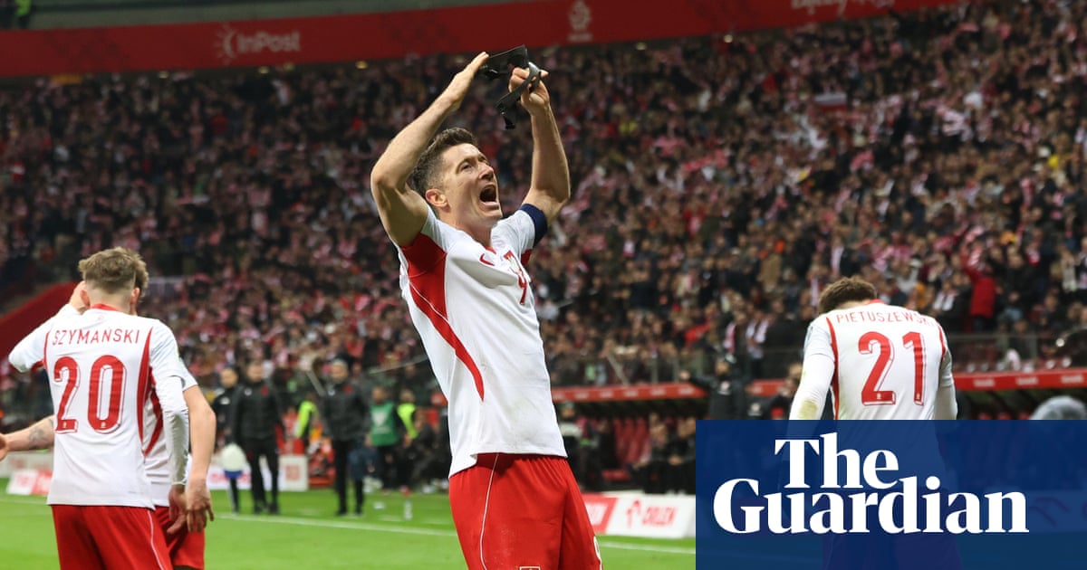 Polonia a reușit o revenire impresionantă în meciul de calificare pentru Campionatul Mondial, câștigând cu 2-1 în fața Albaniei, după ce a fost condusă la pauză