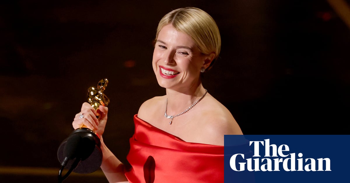 Jessie Buckley, prima actriță irlandeză laureată cu Oscar pentru „Hamnet”