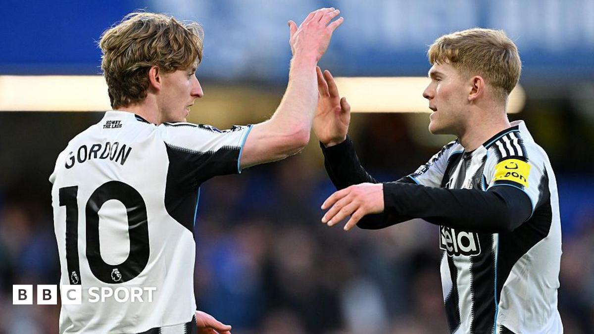 Chelsea, în criză de disciplină: acolada galbenă care pare să nu se oprească Clubul londonez Chelsea se află într-o situație complicată, după ultimele evoluții din Premier League