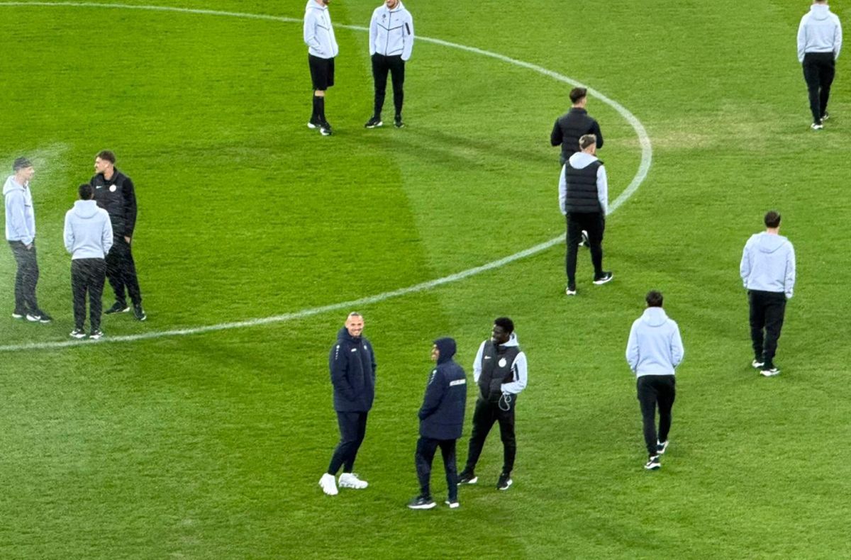FCSB vs. Metaloglobus, start de play-out în Superliga