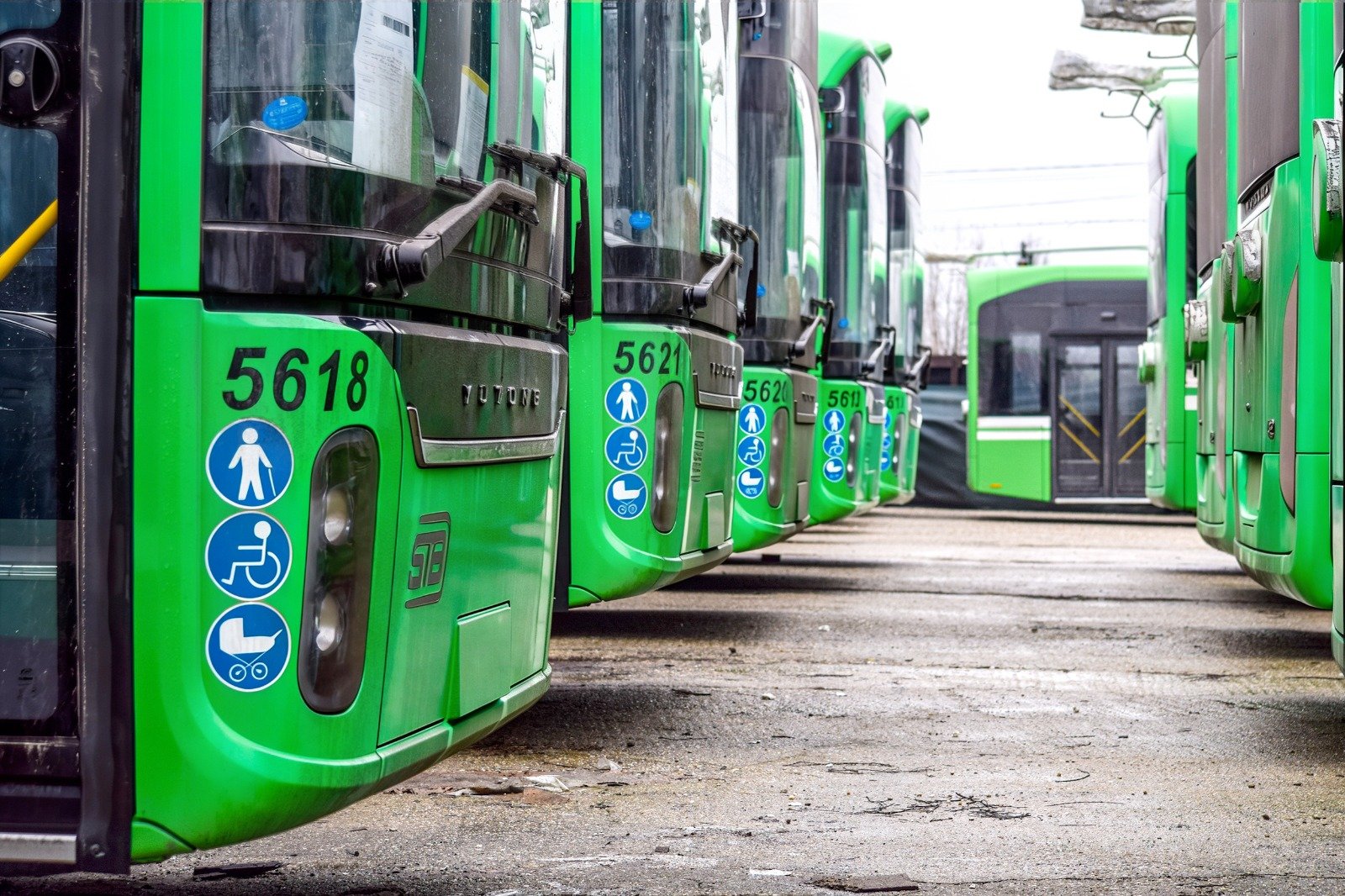 Primăria Capitalei anunță intrarea în circulație, de luni, 30 martie, a noilor troleibuze electrice Yutong, o lumină nouă pentru sistemul de transport public din București
