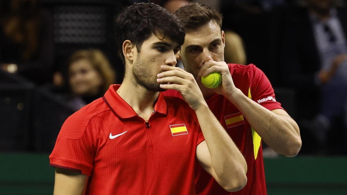 Carlos Alcaraz rămâne singurul reprezentant al tenisului spaniol în competiția de la Indian Wells, după eliminarea colegilor săi din semifinale
