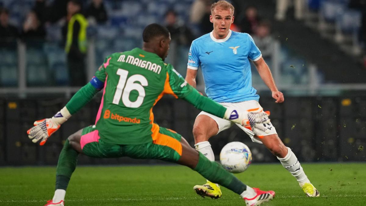 Lazio bate Milan cu 1-0, gol decisiv Isaksen