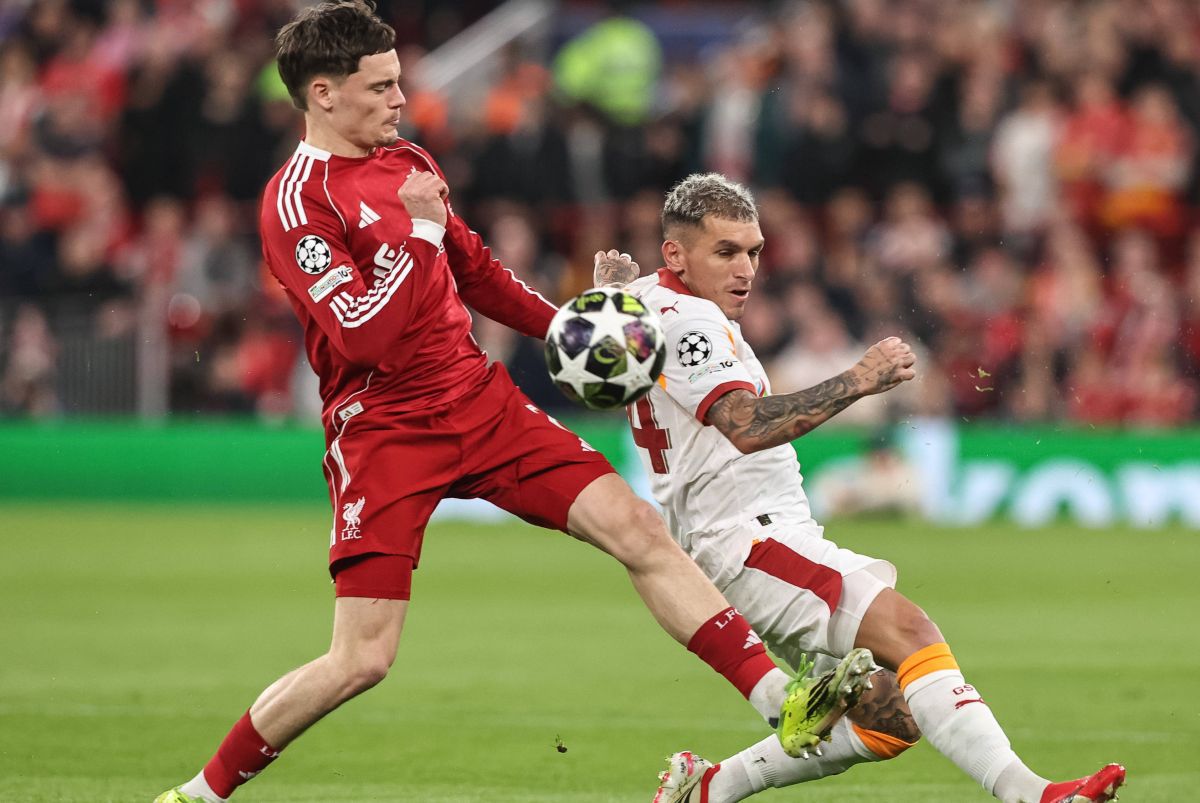Liverpool și Galatasaray se întâlnesc în această seară pe terenul de pe „Anfield” în returul optimilor de finală ale Ligii Campionilor, într-un meci decisiv pentru soarta calificării în faza următoare