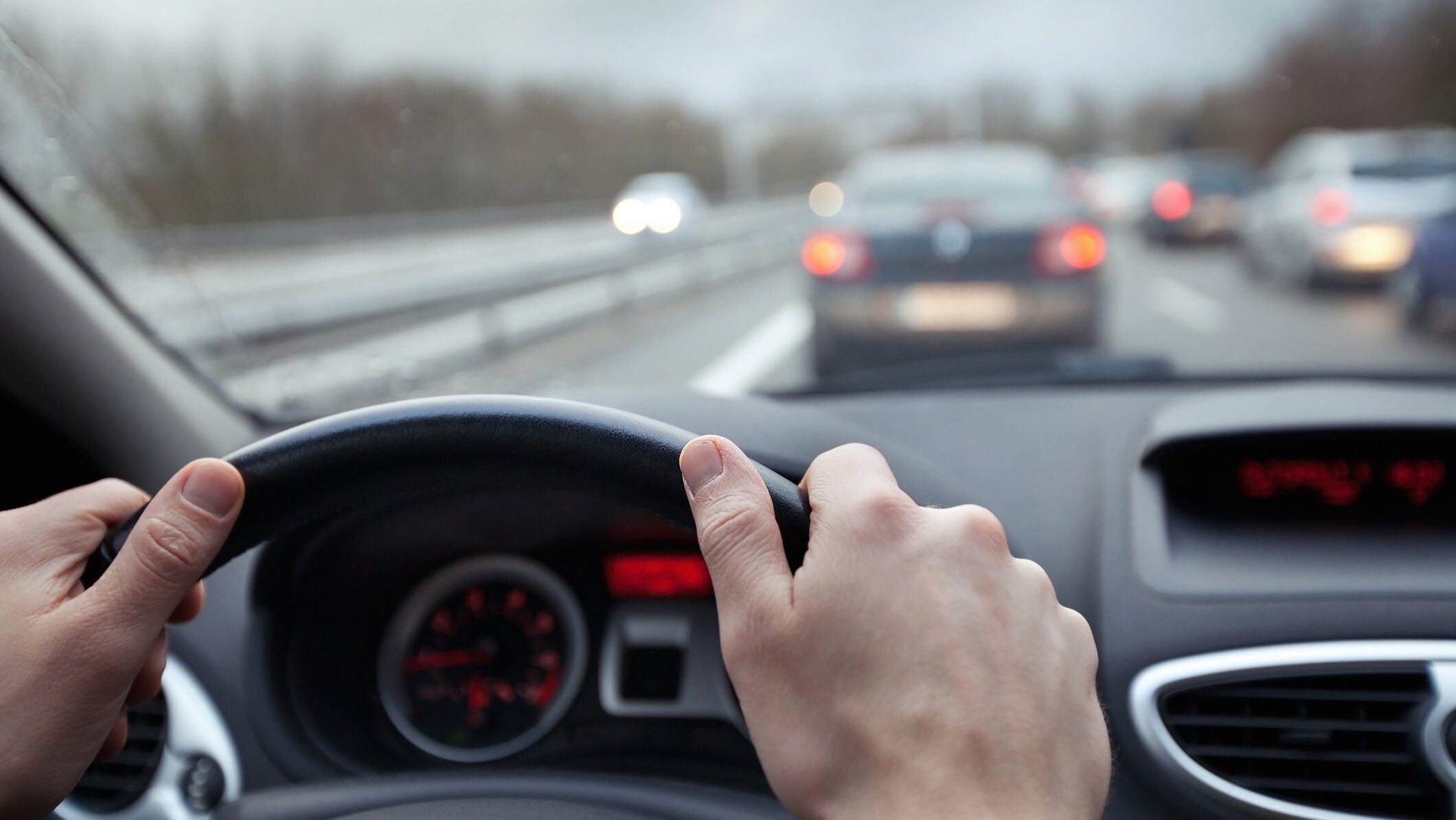 Șoferii din România pot verifica online, în orice moment, starea permisului de conducere și punctele de penalizare acumulate, datorită unei platforme digitale îmbunătățite a Ministerului Afacerilor Interne