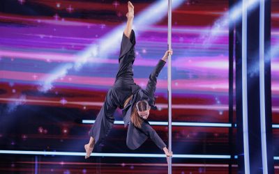 Agnese Bresaola, campioană mondială la pole dance, intră în istorie cu o mișcare inovatoare, aplaudată în picioare de Andra și Carmen Tănase