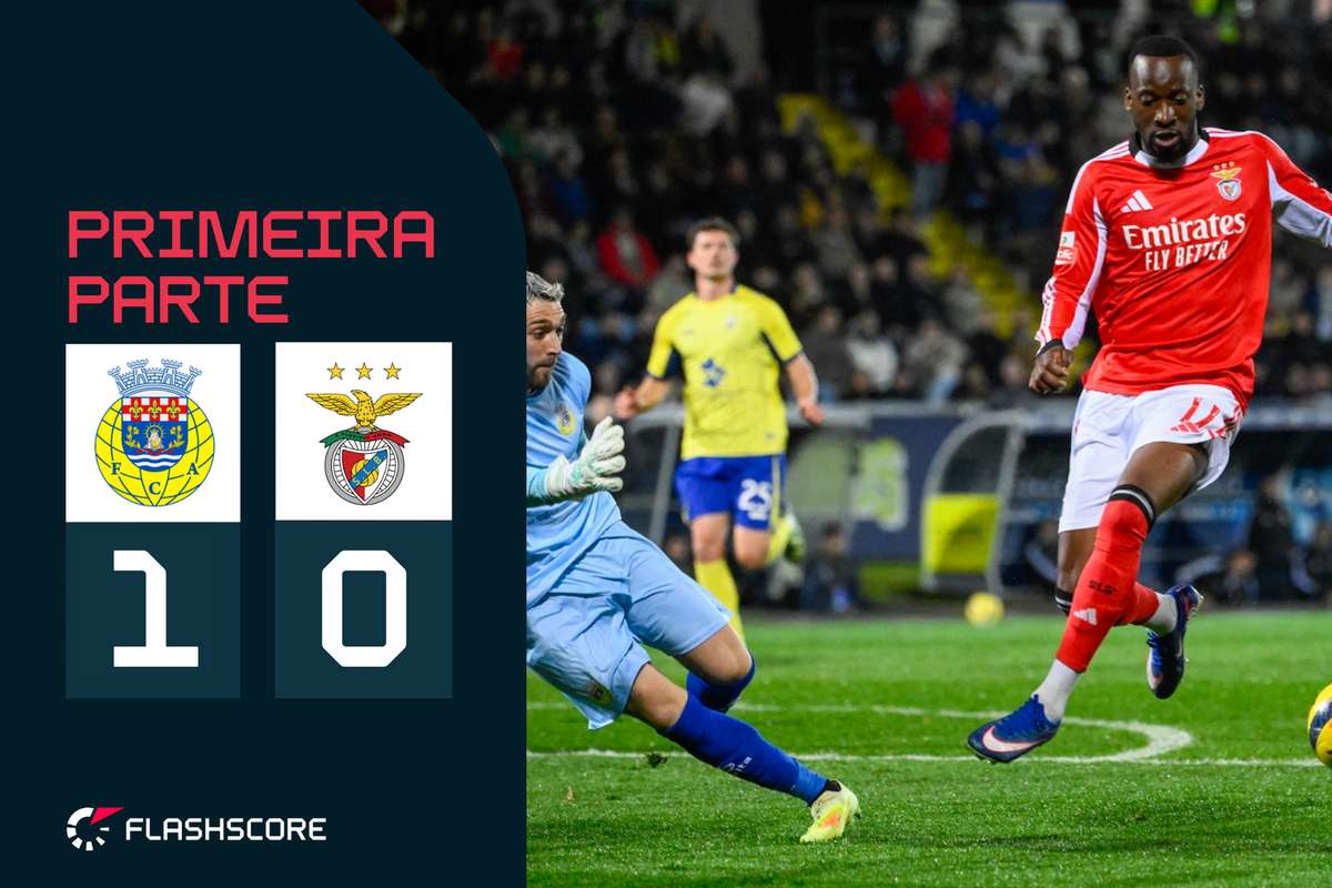 AO VIVO: Alexander Bah cabeceia ao lado (32')