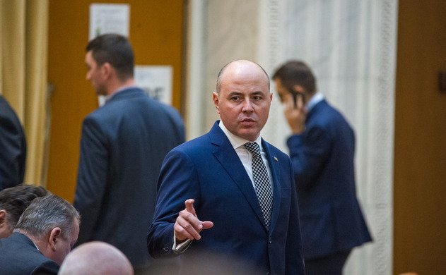 Liderul PNL Iași, deputatul Alexandru Muraru, lansează critici dure la adresa PSD în contextul impasului bugetar Tensiunile dintre principalele partide din România au atins un nou punct culminant, odată cu reapariția disputelor asupra blocajului bugetar