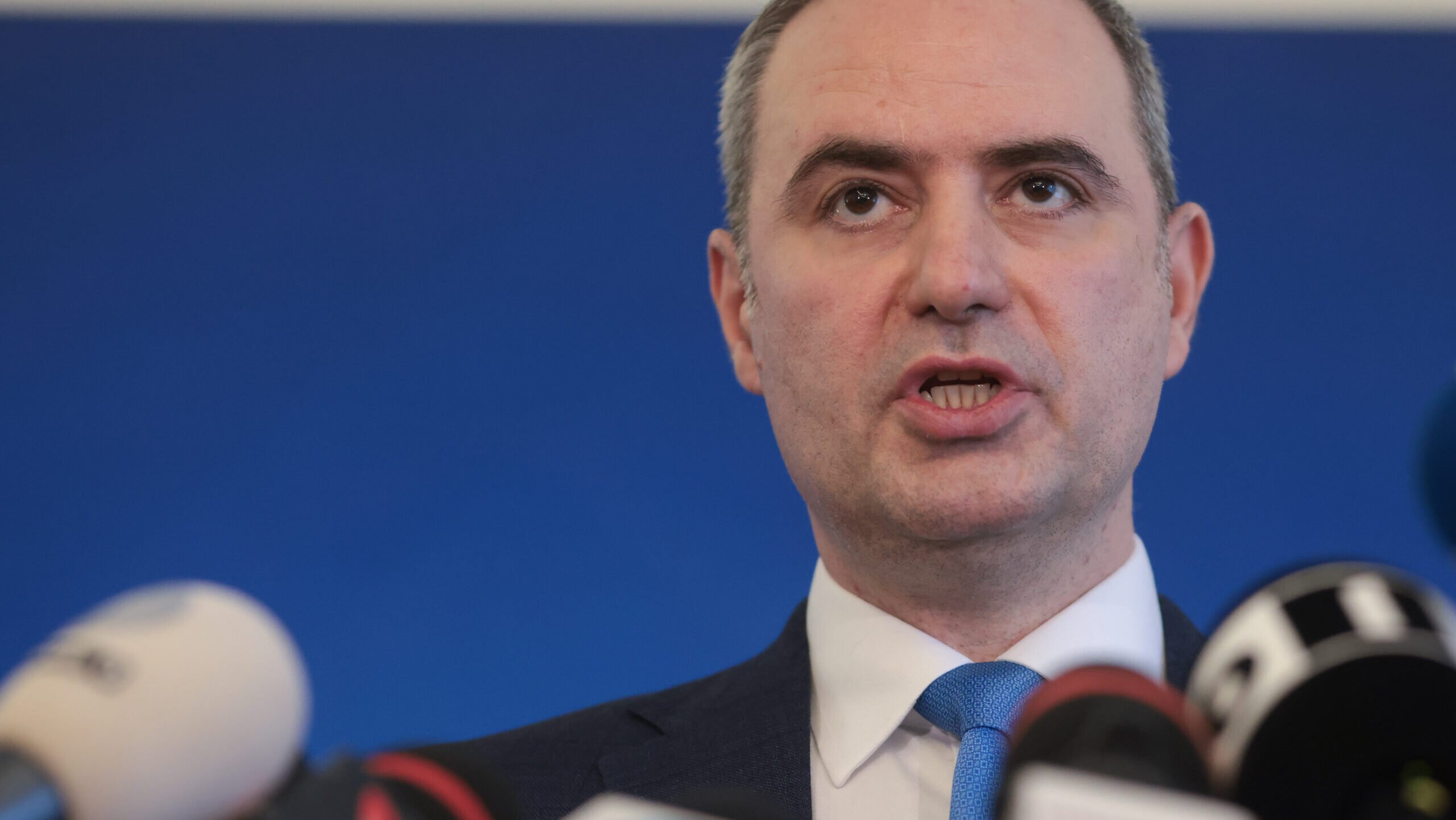 Moody’s confirmă stabilitatea economică a României, indicând o perspectivă optimistă pentru viitor După o perioadă complicată, marcată de provocări generate de criza sanitară și de incertitudinile globale, România continuă să fie percepută de comunitatea financiară internațională ca o economie stabilă și rezilientă