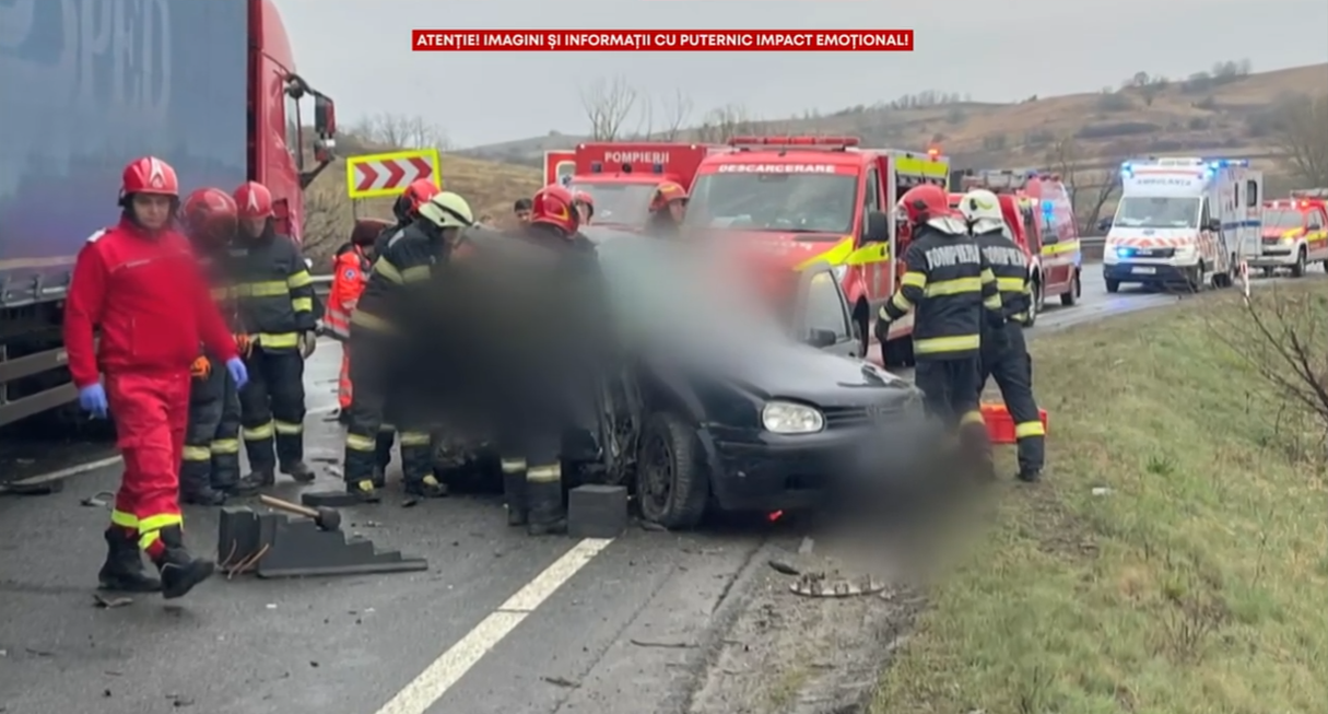 Cinică tragedie în Cluj: cinci victime și un drum blocat după un grav accident rutier în Sânpaul Un accident rutier recent, care a avut loc luni dimineața în localitatea Sânpaul, județul Cluj, a rămas în memoria locului prin tragismul său