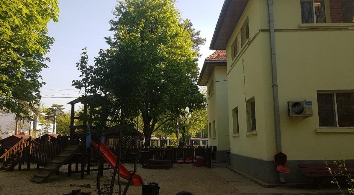 Contract uriaș de servicii de pază la DGASPC Sector 1, în valoare de 55 de milioane de euro Direcția Generală de Asistență Socială și Protecția Copilului (DGASPC) Sector 1 a lansat recent un anunț pentru achiziția unui contract în valoare de aproape 55 de milioane de euro, destinată serviciilor de pază, monitorizare și intervenție în unitățile sanitare coordonate