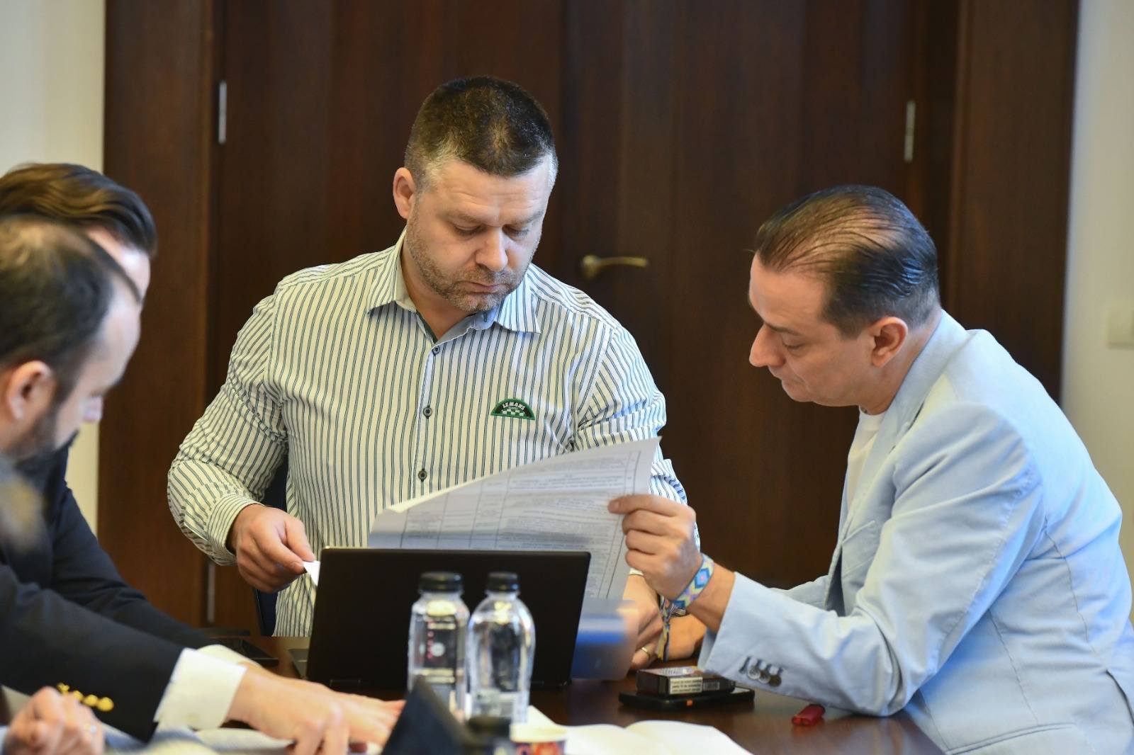 Daniel Băluță anunță proiecte pentru piste de biciclete, Unirii și pasajele Sector 4