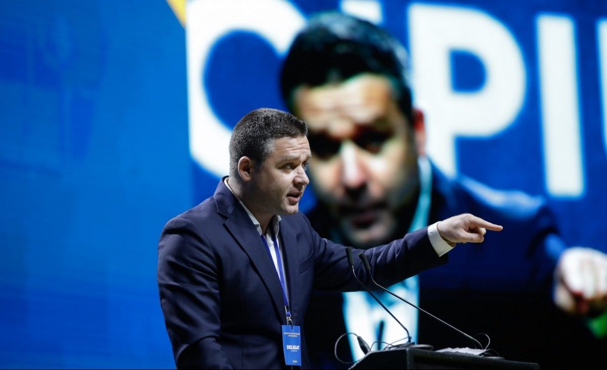 Primarul Capitalei, Ciprian Ciucu, a atras atenția oficială asupra situației alarmante de degradare urbană și dezordine în București, afirmând că problemele sunt grave, iar administrația locală a început deja evaluarea pe teren pentru a identifica soluții concrete