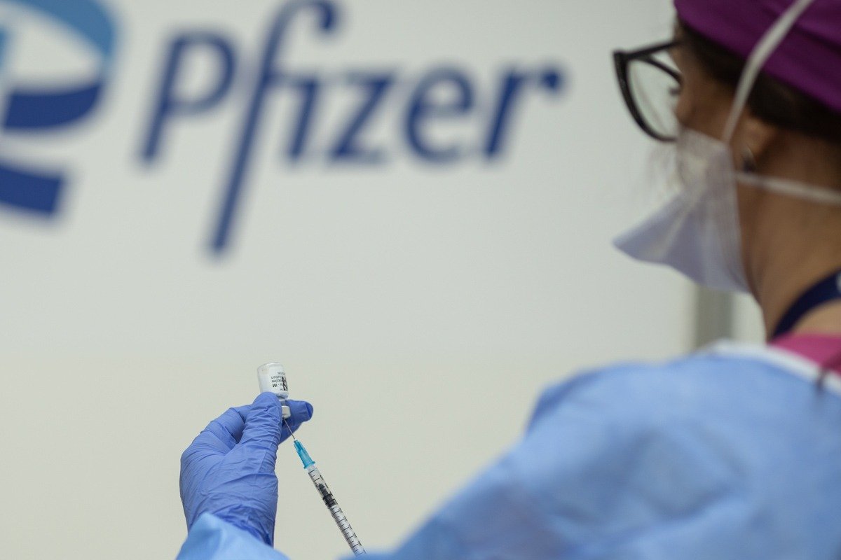 EU decide până în martie dacă România, Polonia și Ungaria vor plăti miliarde pentru vaccinurile nefolosite de Pfizer și BioNTech