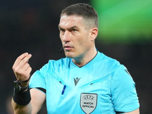 Kovacs, delegat la meciul Roma – Bologna în timp ce UEFA l-a exclus din optimile Champions League Arbitrul român Istvan Kovacs va fi delegat să conducă partida dintre AS Roma și Bologna, din optimile Europa League, programată joi de la ora 22:00, pe Olimpico