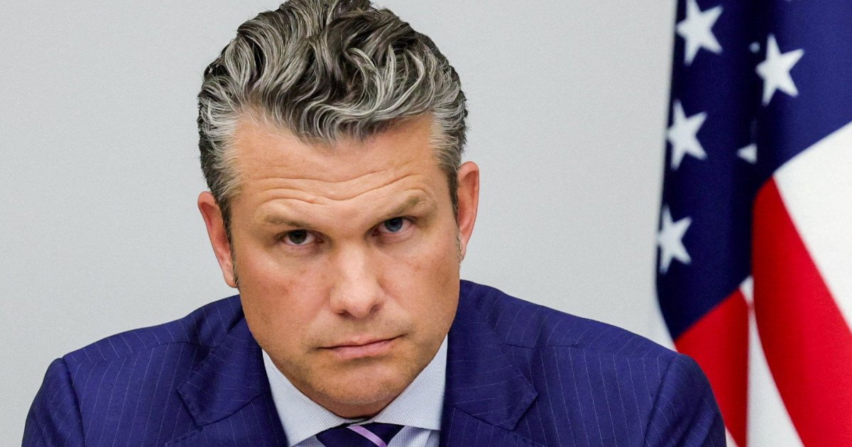 Incertitudini în domeniul inteligenței artificiale: oficiali americani cereau explicații startup-ului Anthropic O întâlnire de urgență a avut loc marți între înalți oficiali ai Departamentului Apărării din Statele Unite și reprezentanți ai companiei startup-ului de inteligență artificială Anthropic, una dintre cele mai promițătoare companii din domeniu