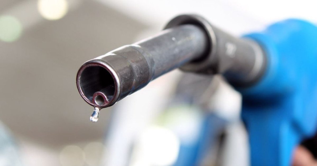 Evoluție neașteptată în piața carburanților: Ministrul Energiei anticipează creșteri semnificative ale prețurilor? Declarațiile recente ale ministrului Energiei, Bogdan Ivan, au stârnit dezbateri aprinse în rândul consumatorilor și a specialiștilor din domeniu