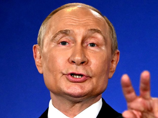 Vladimir Putin comentează revenirea rușilor acasă
