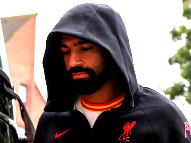 Mohamed Salah a anunțat oficial că va părăsi Liverpool la sfârșitul sezonului, semnând un acord de reziliere a contractului său, după ce a petrecut aproape un deceniu pe Anfield