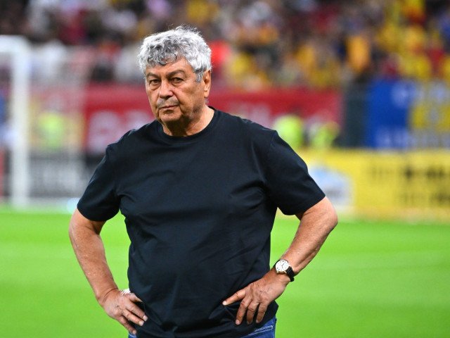 Mircea Lucescu, tehnicianul naționalei României, se confruntă cu o veste extrem de dureroasă după ultimul său antrenament