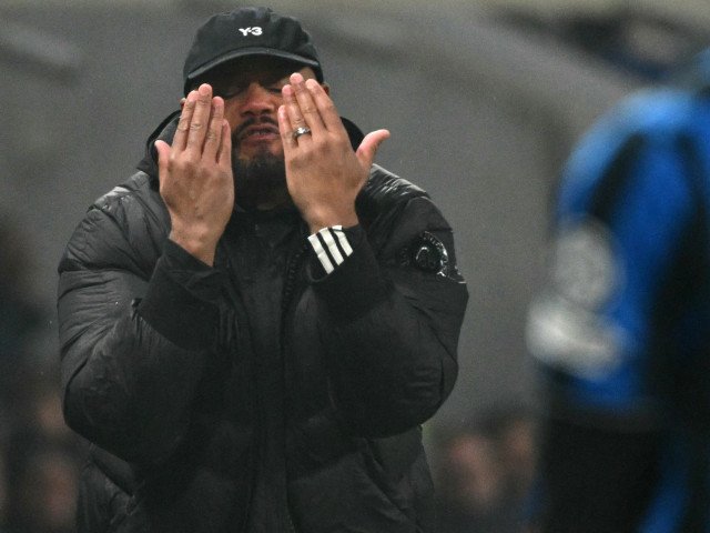 Gabi Balint şi-a cerut scuze în direct, după incidentul tensionat din timpul meciului de Champions League, în care a fost protagonistul unei ieşiri nervoase