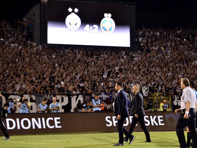 Primul pas în noile strategii ale FCSB: Gigi Becali pune ochii pe un antrenor cu experiență, după despărțirea de Elias Charalambous și Mihai Pintilii După un weekend plin de zvonuri legate de schimbările din staff-ul tehnic, Gigi Becali și-a început cu adevărat căutările pentru a întări banca tehnică a FCSB