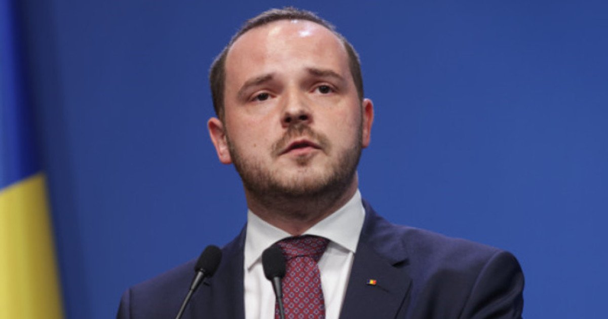 Campania de combatere a dezinformării privind vaccinarea copiilor: opinii și măsuri din partea autorităților În contextul unei situații alarmante generate de răspândirea informațiilor false despre vaccinarea copiilor, autoritățile din domeniul sănătății caută soluții pentru a garanta informarea corectă a părinților și a populației generale