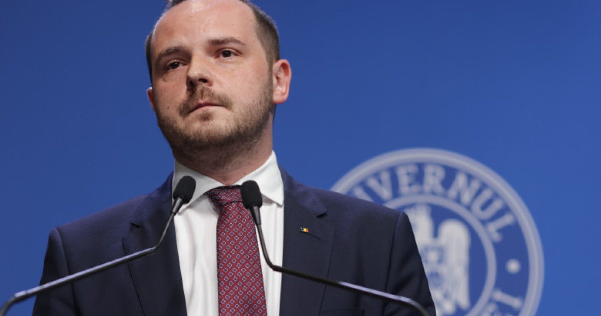 Dezbateri despre etica medicilor în contextul pandemiei: cazul medicului de la Spitalul Elias ridică semne de întrebare Recent, o situație controversată în cadrul sistemului medical din România a atras noi atenții asupra modului în care medicii își exteriorizează angajamentele profesionale și etica lor în fața presiunilor generate de contextul actual al sănătății publice