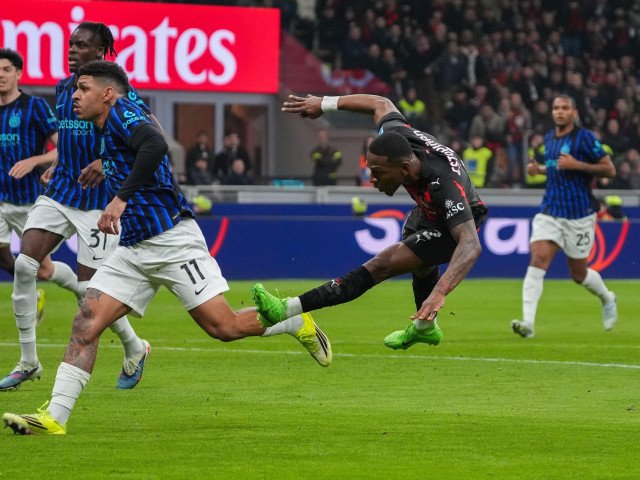 Cristi Chivu, fostul jucător emblematic al naționalei României și expert recunoscut în lumea fotbalului, a fost martor direct la unul dintre cele mai memorabile momente din istoria rivalității dintre AC Milan și Internazionale Milano