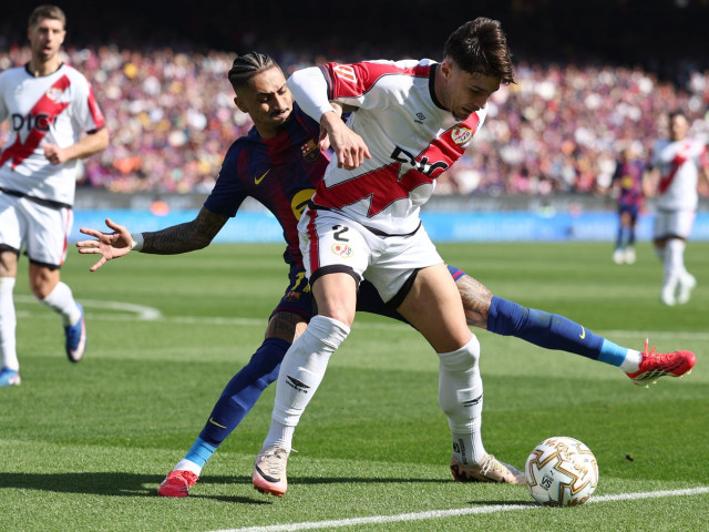 Andrei Rațiu, tânărul apărător român care a făcut valuri în Primera División, a impresionat din nou publicul și specialistii, după ce a fost inclus integral în meciul dintre Barcelona și Rayo Vallecano