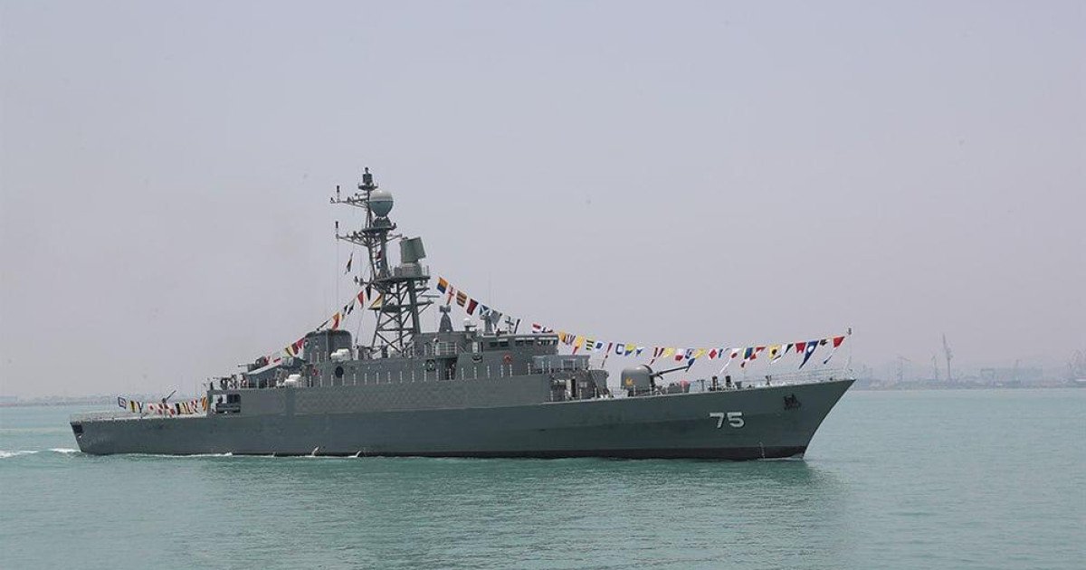 Cel puțin 101 persoane sunt date dispărute și alte 78 au fost rănite, după ce o navă iraniană s-a scufundat în Oceanul Indian, la circa 40 km sud de Sri Lanka, în urma unui atac despre care se presupune că ar fi fost efectuat de un submarin