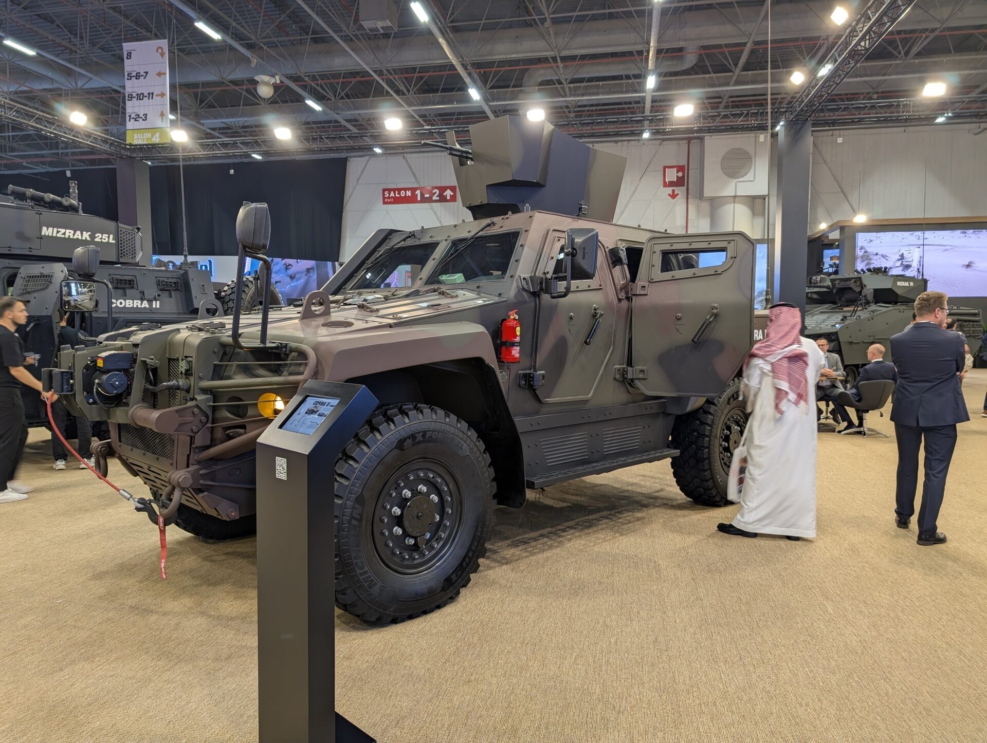 Armata Română avansează în modernizarea forțelor sale terestre cu noile vehicule blindate Cobra II 4×4, care în aceste zile se deplasează spre unitățile destinate