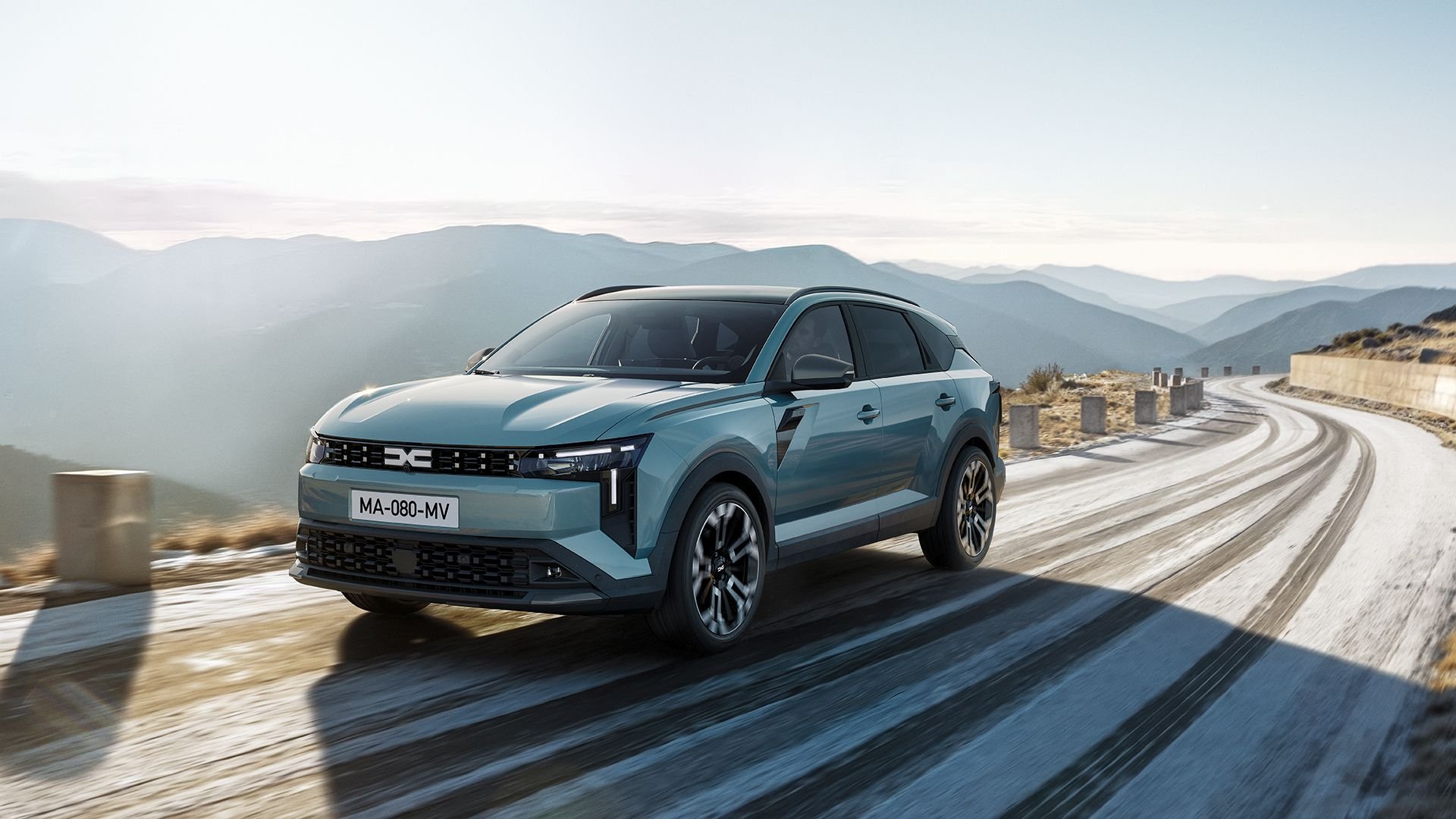 Dacia a dezvăluit marți, în premieră, crossover-ul Striker, cel mai nou model al mărcii, o mașină care va fi produsă în Turcia și va fi prezentată pe larg în luna iunie