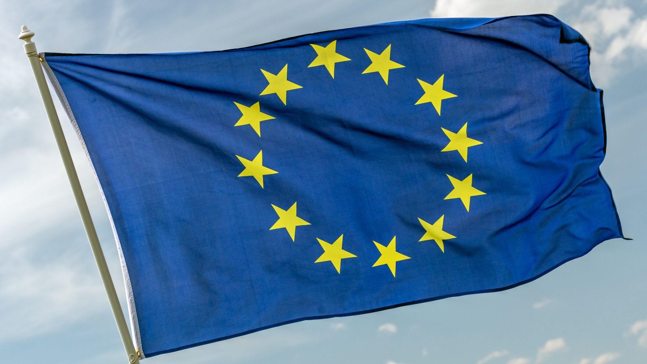 UE interzice termenul „friptură vegetală”: O decizie controversată pentru industria alimentară și fermieri Uniunea Europeană a fost recent gazda unei decizii care a ridicat valuri de controverse în rândul producătorilor de alimente pe bază de plante și al fermierilor tradiționali