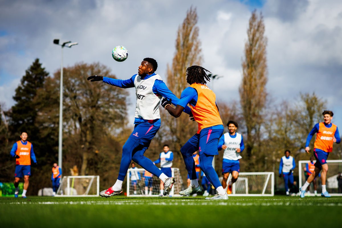 Supporting image for story: Man Utd 3 Aston Villa 1: Player ratings as Villa suffer more Old Trafford pain