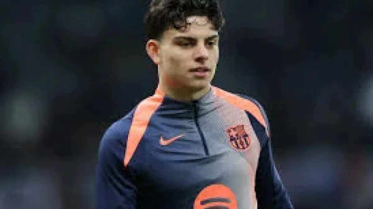 Xavi Espart, Barcelona Debut Sparks Praise and Message to Hansi Flick