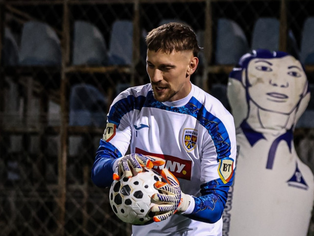 Ionuț Radu, portarul care și-a câștigat renumele în ultimii ani ca unul dintre cei mai promițători goalkeeperi ai Generației tinere din România, a trecut cu brio și pe terenurile de antrenament de la Mogoșoaia, înainte de a pleca spre Istanbul, acolo unde va evolua în următoarea etapă a carierei sale