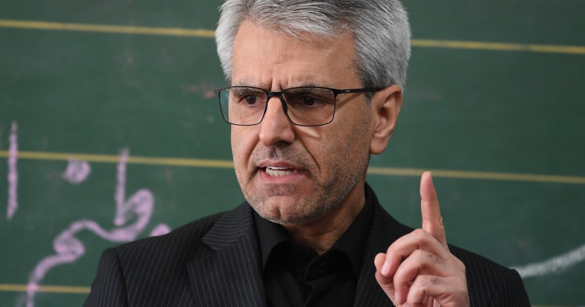 Iranul avertizează România: Reacție politică și legală în cazul utilizării bazei militare Iranul a transmis luni României un avertisment clar și dur privind posibilitatea ca țara noastră să permită americanilor utilizarea bazelor militare din România pentru operațiuni împotriva Iranului