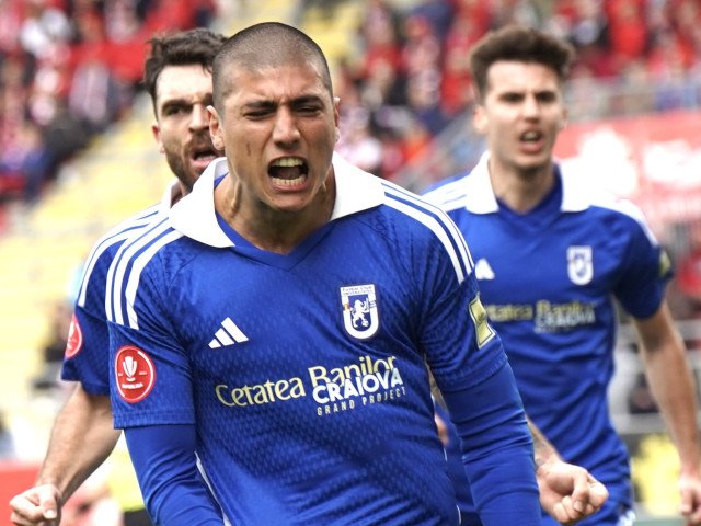 Florentin Pandele, fostul jucător de top al futbolului românesc, a prilejuit o surpriză de proporții în presa sportivă autohtonă odată cu anunțul despre posibilitatea ca Juan Bauza, atacantul de origine argentineană, să revină în Liga 1 în sezonul următor