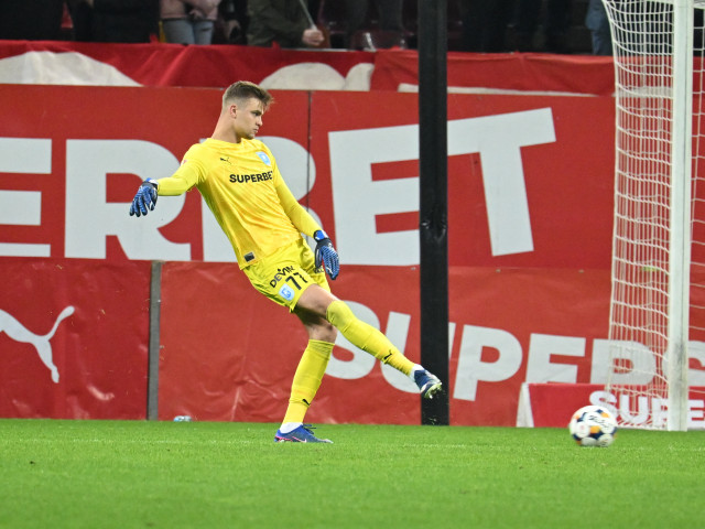 Craiova, 26 martie – Un scandal de proporții a zguduit scena fotbalistică din Oltenia după meciul tensionat dintre Universitatea Craiova și Dinamo București, în urma căruia centralea a fost decisivă, iar situația adversarului Isenko s-a complicat suplimentar