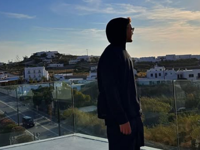 Ionuț Radu, OUT de la națională! Înlocuitorul, chemat de urgență din vacanță + Cine e favorit să fie titular în Turcia – România Selecția națională de fotbal a României traversează o perioadă de incertitudine după anunțul oficial privind retragerea portarului Ionuț Radu din lot, din motive personale și medicale