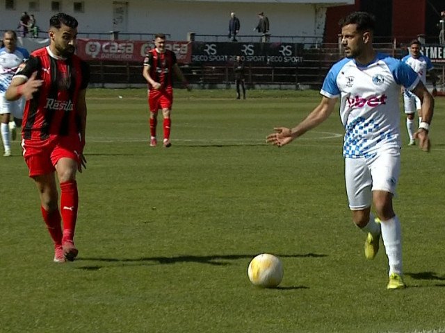 CSM Reșița – Corvinul 1-3. Hunedorenii urcă spre SuperLiga după etapa 20 în Liga 2