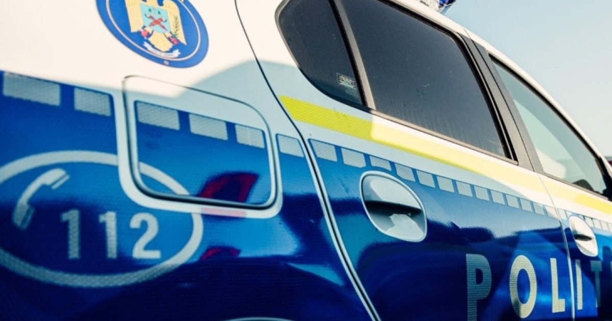 Un tânăr de 19 ani din județul Bacău a fost arestat preventiv după o serie de evenimente violente petrecute pe autostrada A1 din zona Aradului, după ce a provocat un accident rutier și a agitat serios autoritățile
