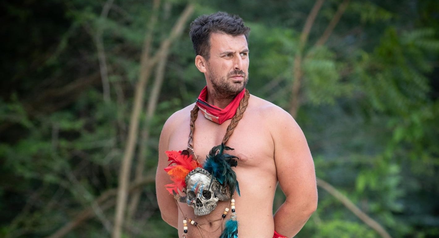 Andrei Beleuț a fost eliminat din competiția Survivor România în urma duelului decisiv cu Lucian Popa, după ce tribul său a pierdut jocul de imunitate