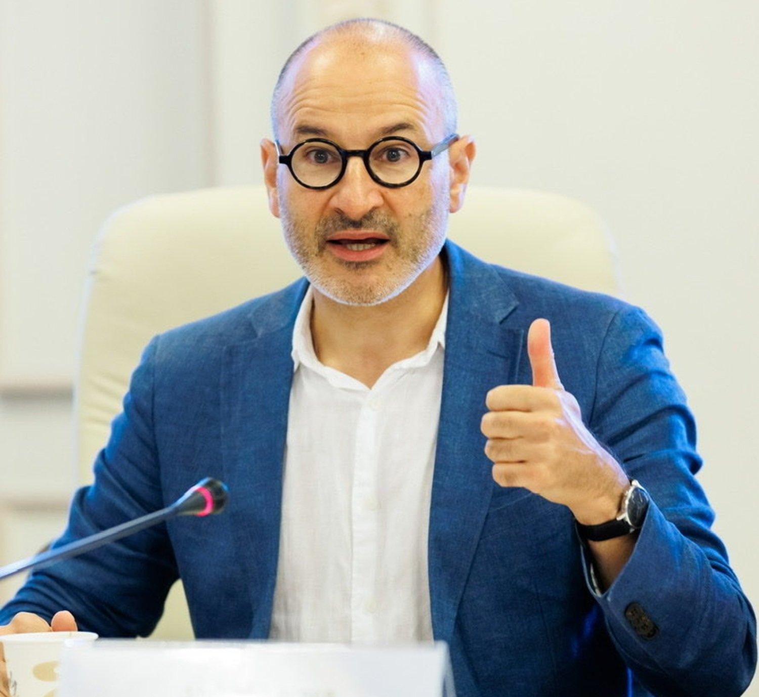 MAE: Românii blocați în Dubai, responsabilitatea situației, frustrarea exprimată