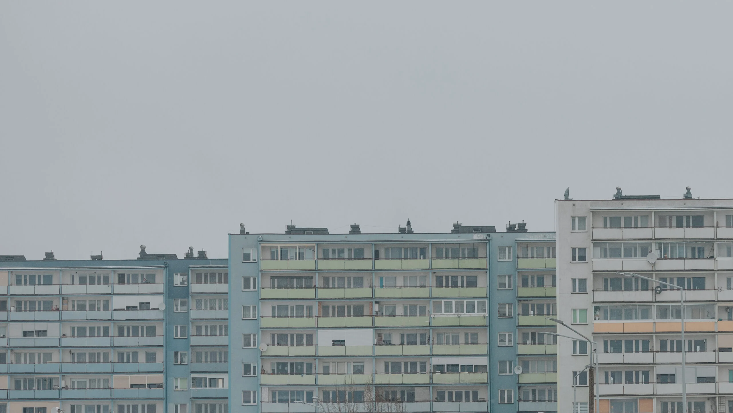 Proprietarii de apartamente trebuie să plătească lunar, chiar dacă nu locuiesc în bloc, asociația neputând schimba repartizarea cheltuielilor