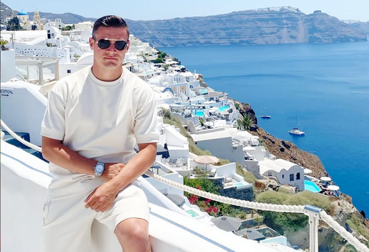 Gabriel Torje (36 de ani) se pregătește pentru o aventură inedită, urmând să participe în sezonul 9 al emisiunii televiziune „Asia Express”, alături de fostul luptător Alin Alexuc (36 de ani)