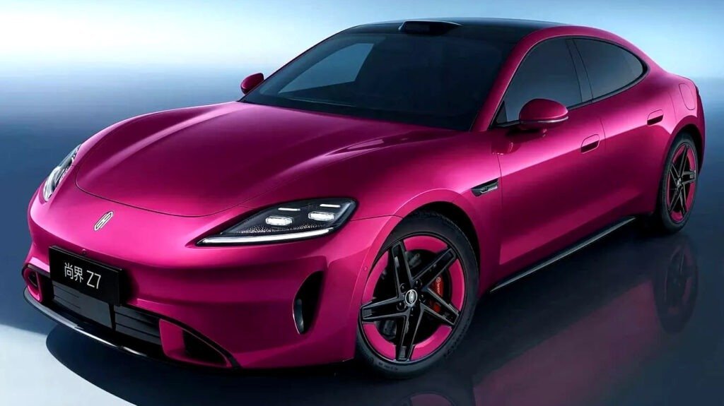 Clona chineză de Porsche Taycan reaprinde discuția despre imitarea reușită sau pirateria tehnologică