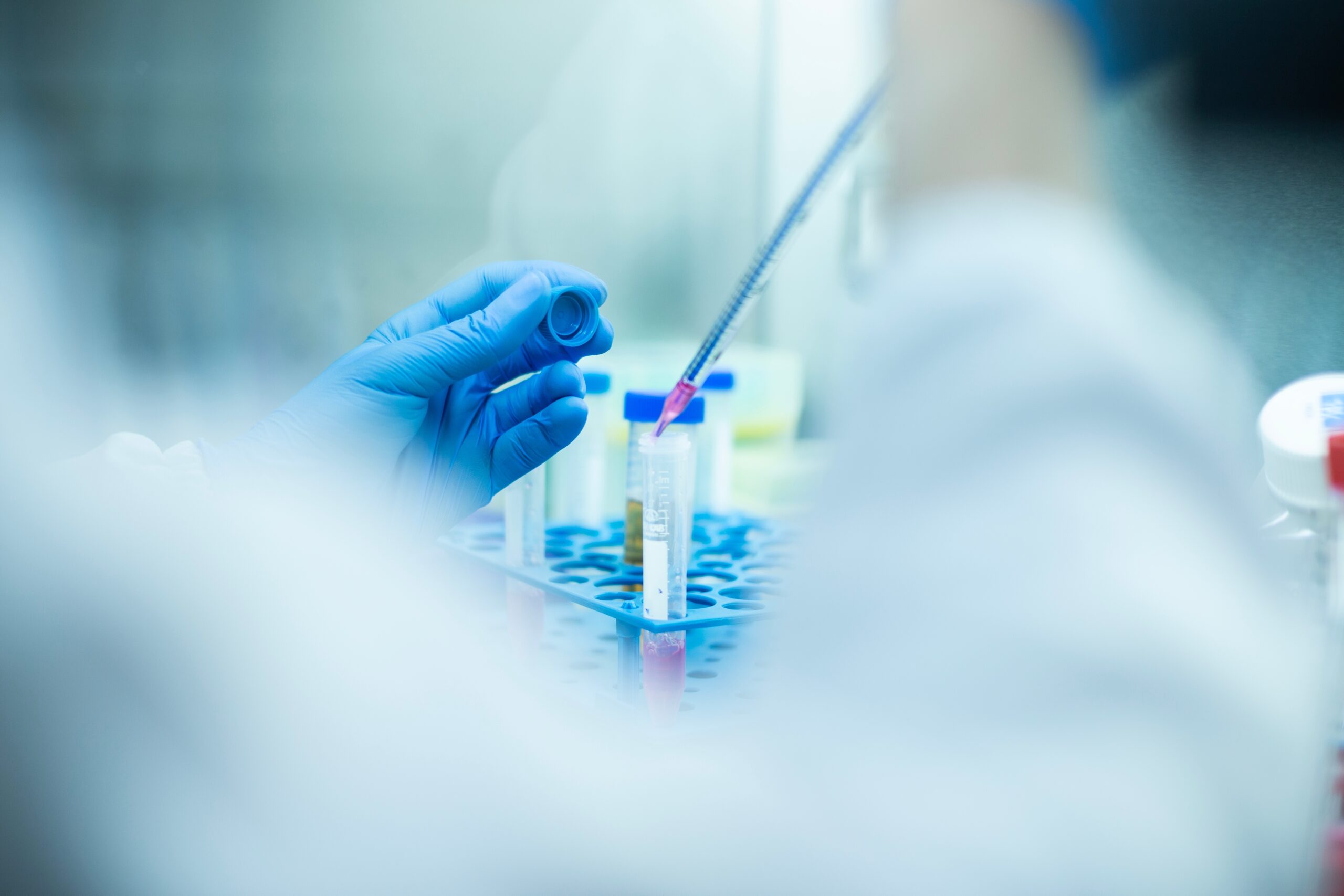 Uniunea Europeană planifică investirea a cel puțin două miliarde de euro în lupta împotriva cancerului, în cadrul noului cadru financiar multianual pentru perioada 2028–2034