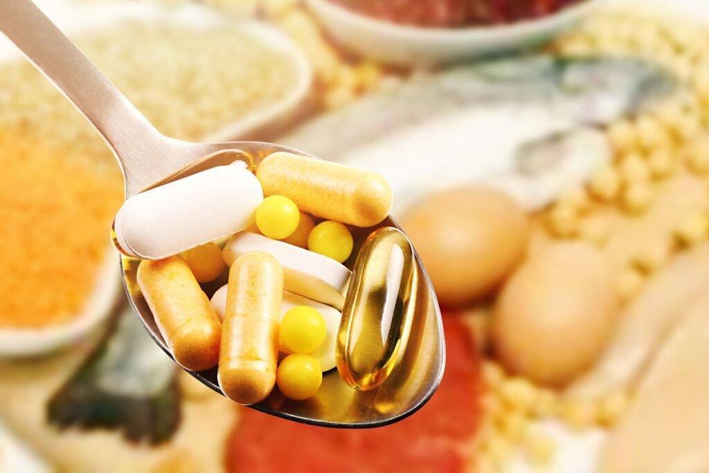 Alimentația zilnică și medicamentele: un cuplu subtil, dar periculos O combinație aparent inofensivă de alimente și medicamente poate avea consecințe neașteptate asupra sănătății, avertizează specialiștii